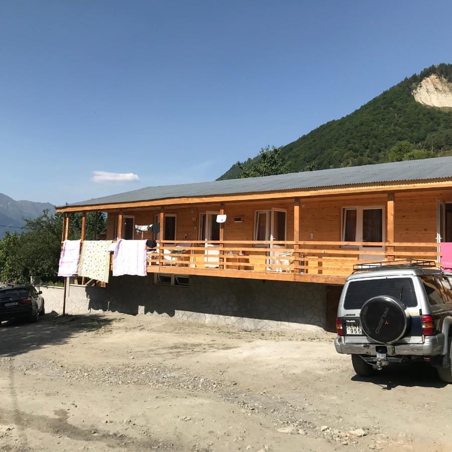 Girgola Bed & Breakfast Mestia Ngoại thất bức ảnh
