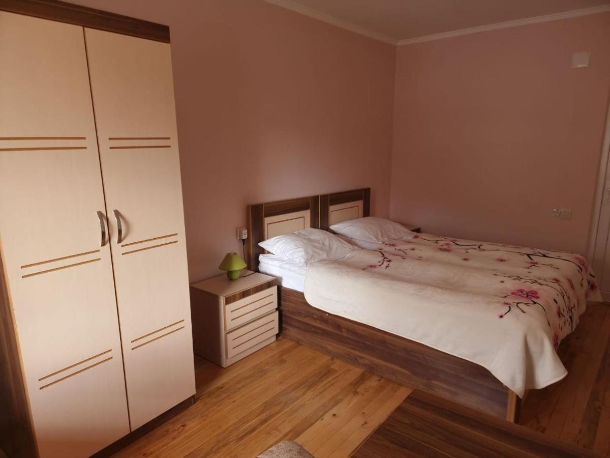 Girgola Bed & Breakfast Mestia Ngoại thất bức ảnh