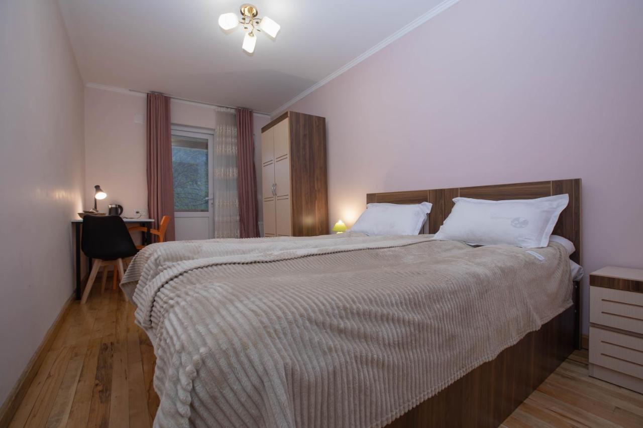 Girgola Bed & Breakfast Mestia Ngoại thất bức ảnh